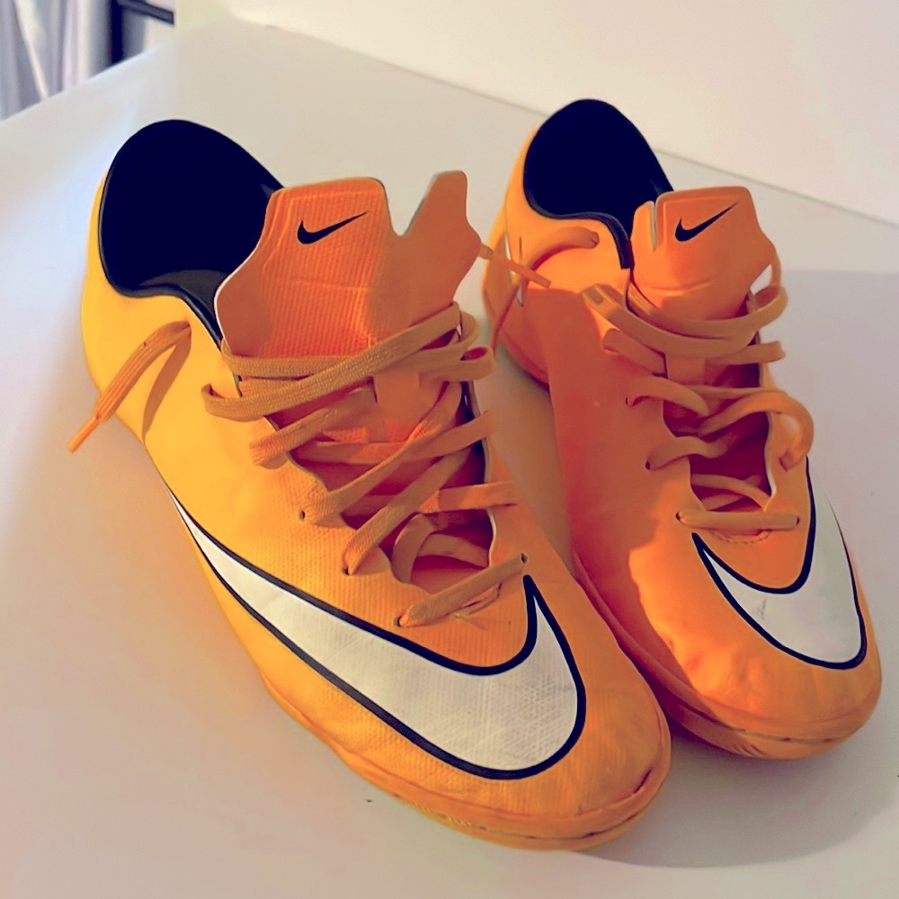 Nike mercurial shoes
